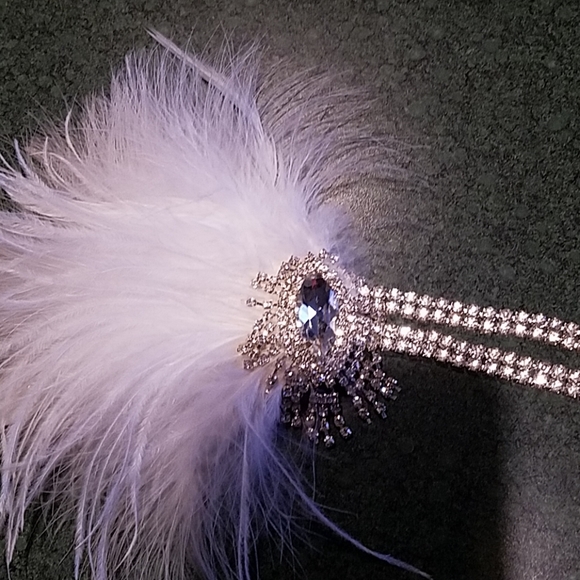 Accessories - Stunning Feather Headpiece Gatsby Flapper Wedding